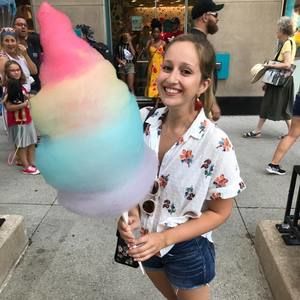 Meet your Posher, Jenna